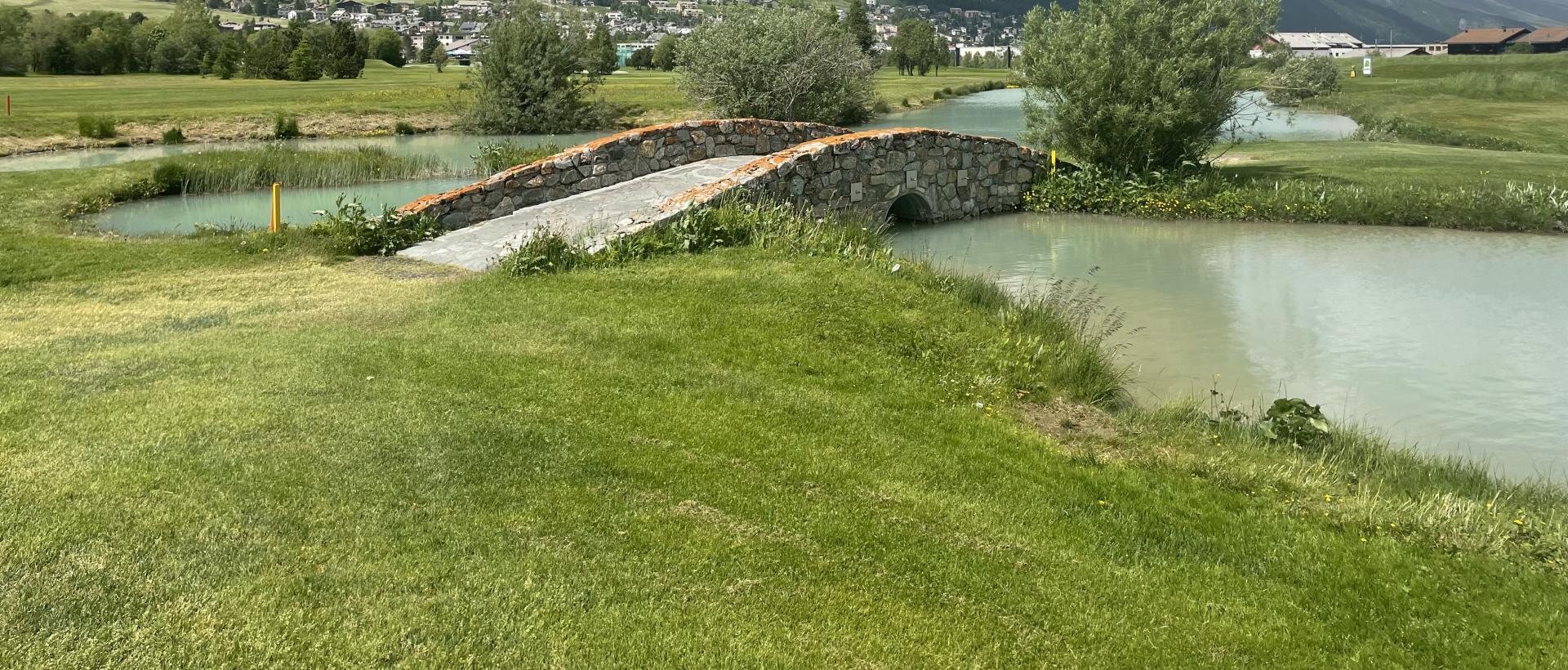 Brücke Loch 12